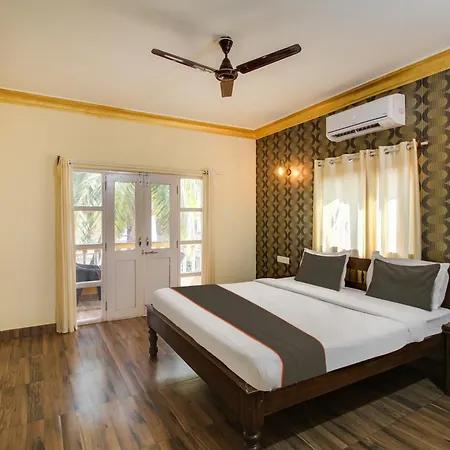 Collection O Romeos Place Baga Beach Hotel